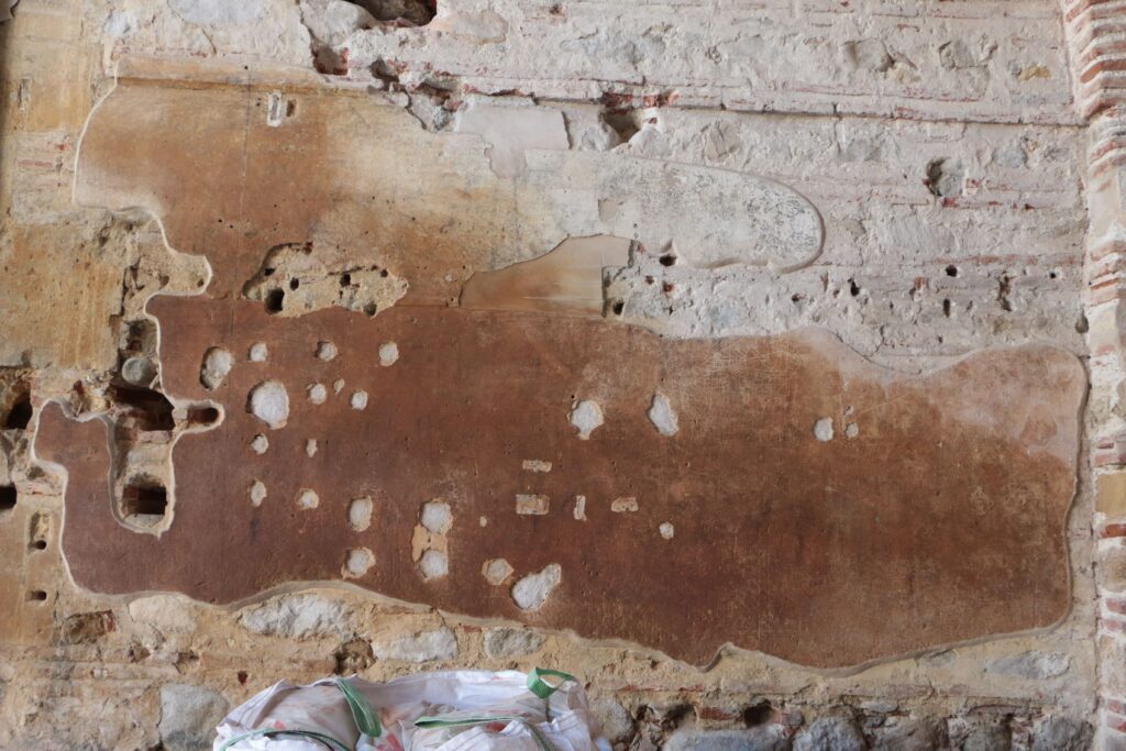 Ακιδογραφήματα στο Ιμαρέτ Κομοτηνής