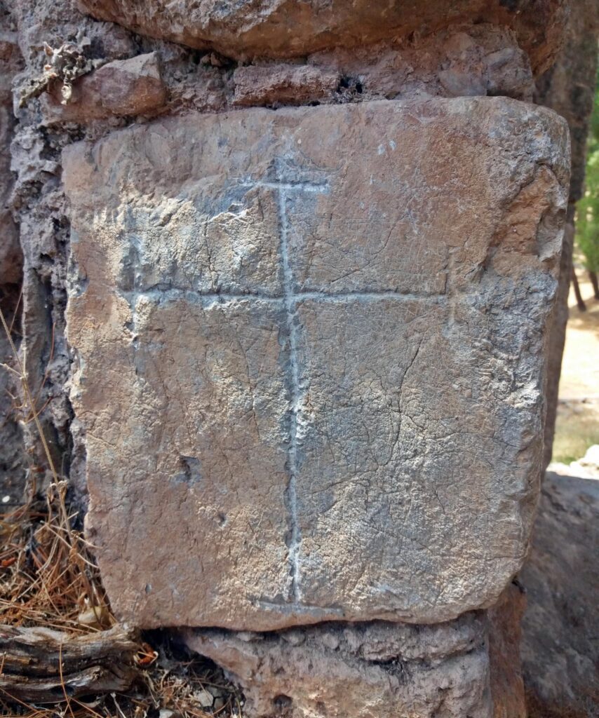 Επιγραφικά χαράγματα στο Κάστρο της Άμφισσας